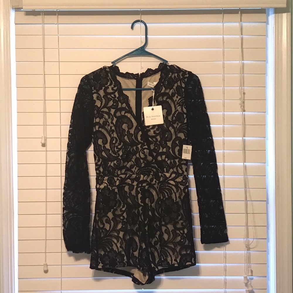 NWT Sexy Black Lace Romper w/Nude Underlay - Picture 7 of 7